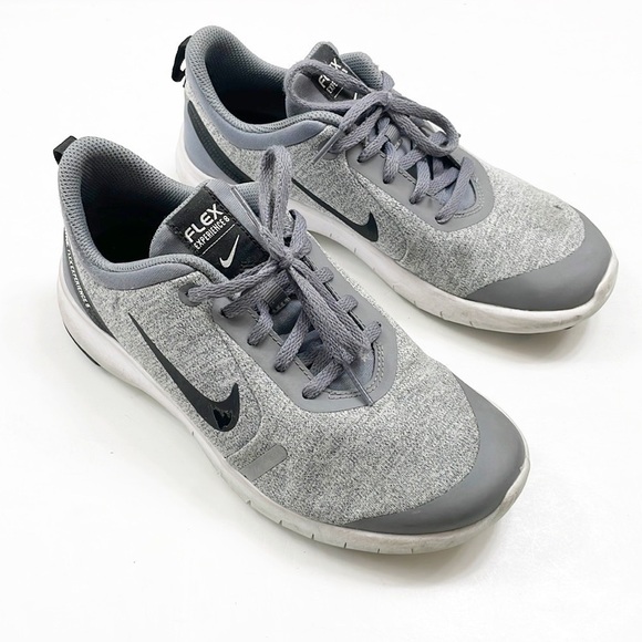 Nike Flex Experience 8 youth gray running shoes - Picture 2 of 9